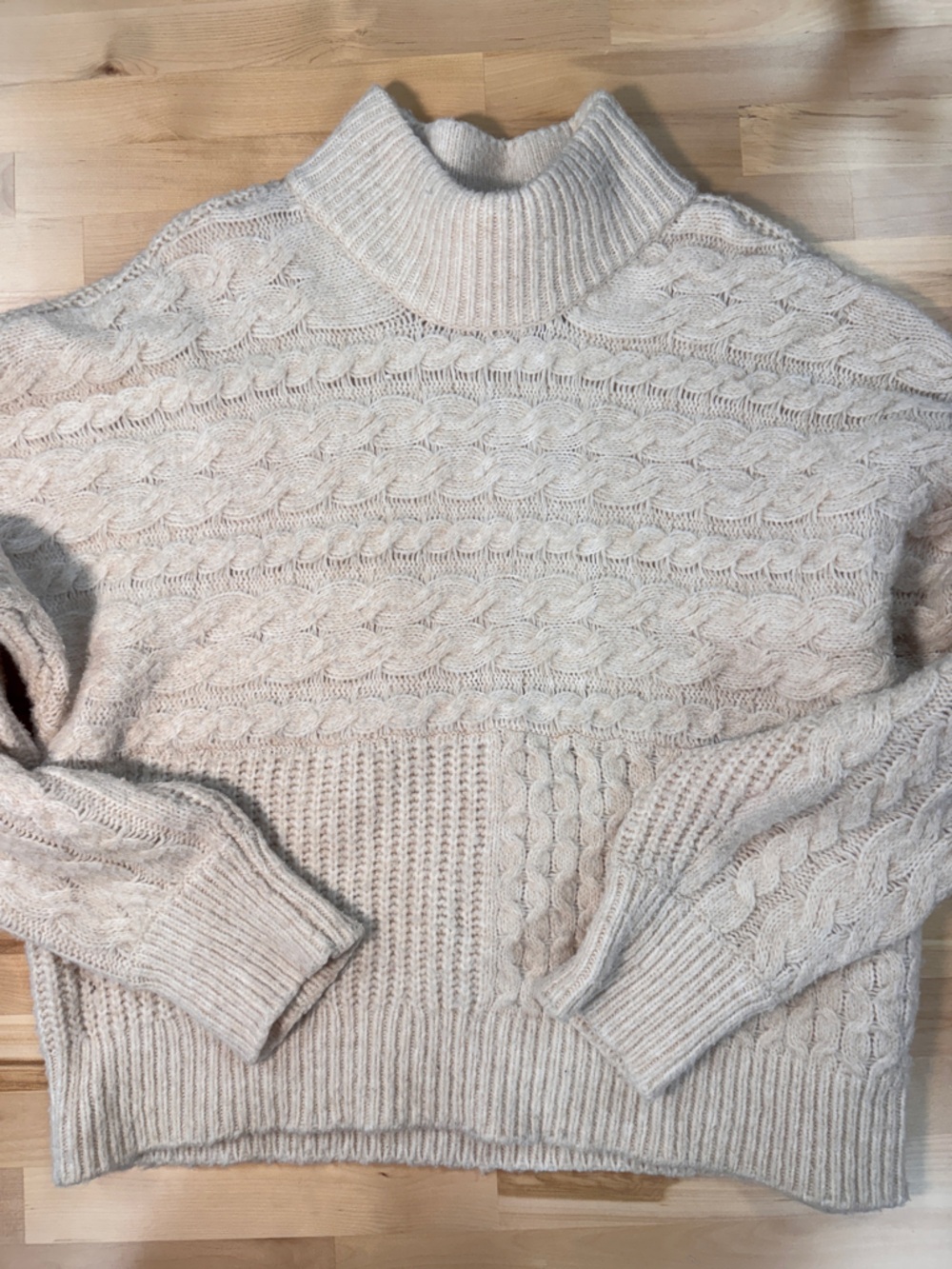 Witty Foz Cozy High Neck Cable Knit Sweater in Light Beige Old money classic